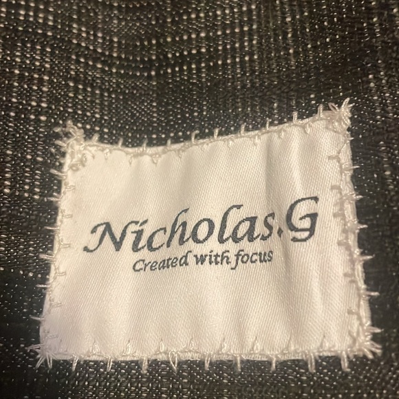 Nicholas G chest bag - Picture 7 of 7